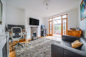 Dining Room- click for photo gallery